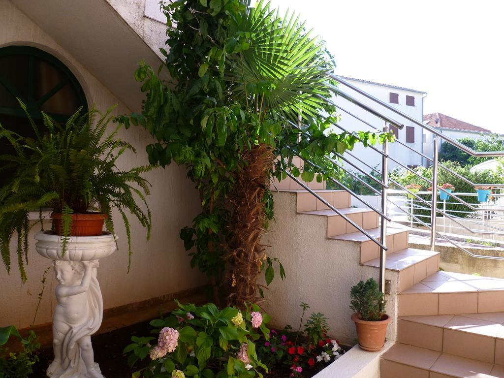 Tribalj Apartments Sanda Tribunj מראה חיצוני תמונה