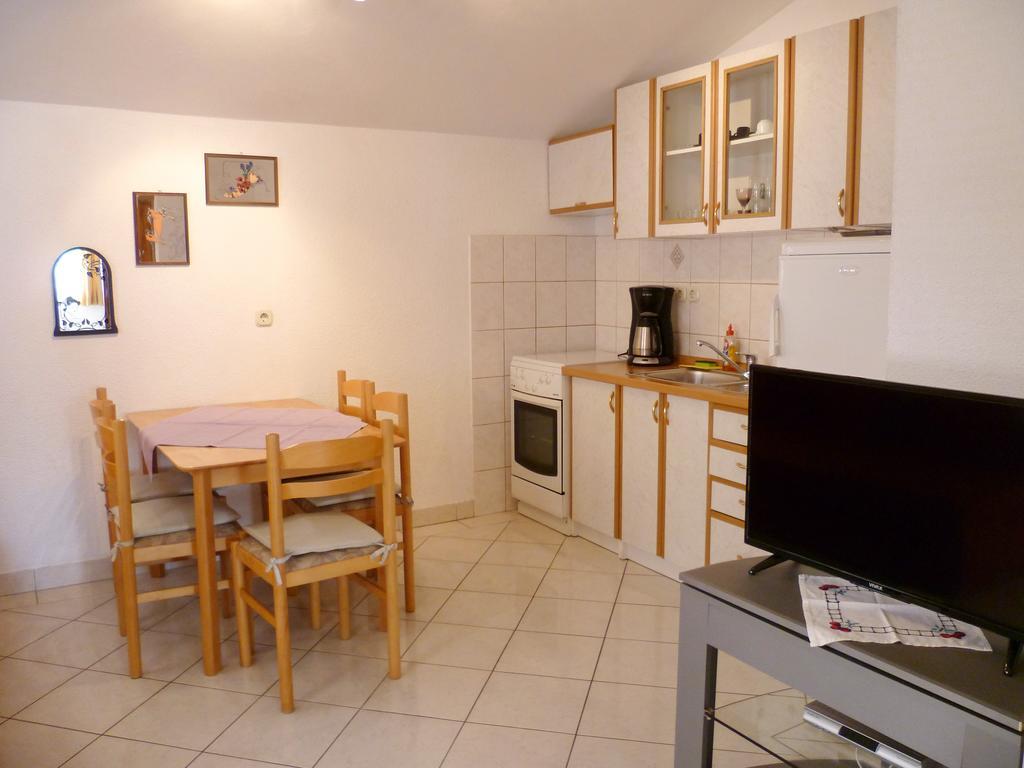 Tribalj Apartments Sanda Tribunj מראה חיצוני תמונה