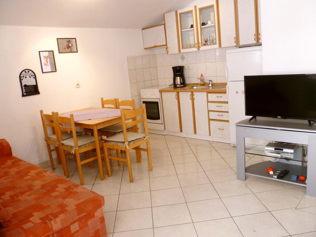 Tribalj Apartments Sanda Tribunj מראה חיצוני תמונה