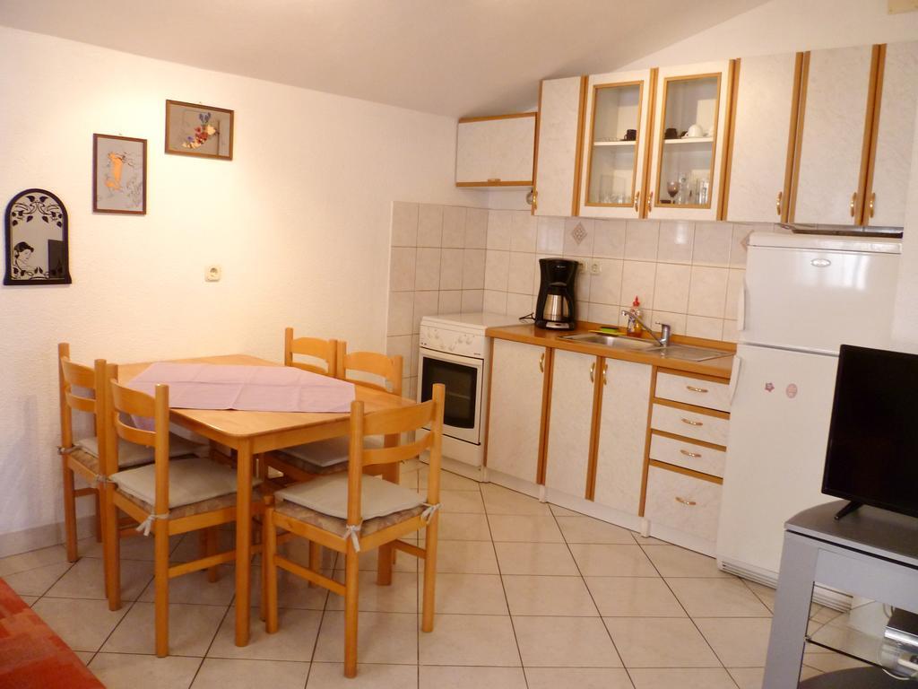 Tribalj Apartments Sanda Tribunj מראה חיצוני תמונה