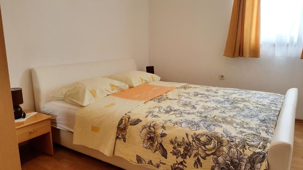 Tribalj Apartments Sanda Tribunj מראה חיצוני תמונה