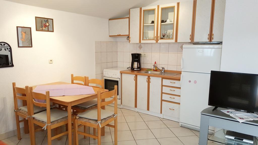 Tribalj Apartments Sanda Tribunj מראה חיצוני תמונה