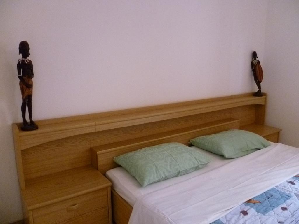 Tribalj Apartments Sanda Tribunj מראה חיצוני תמונה