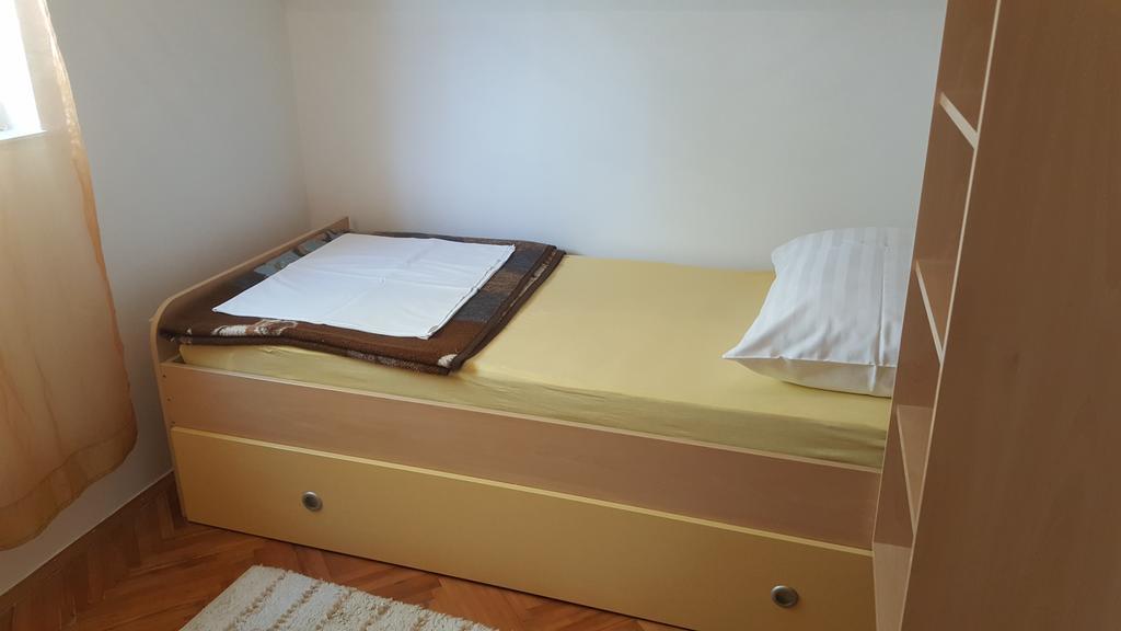 Tribalj Apartments Sanda Tribunj מראה חיצוני תמונה
